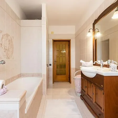 Mari * Villa Gorizia